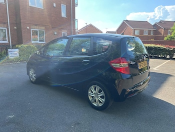 Used Honda Jazz 2012 for sale - 78834527: Photo