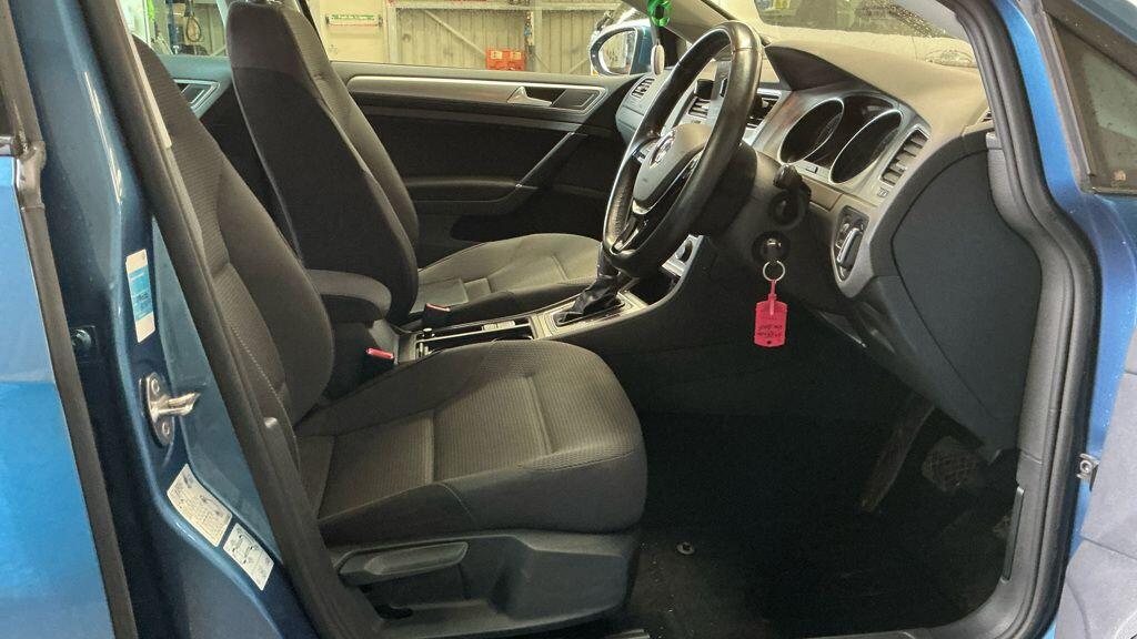 Used Volkswagen Golf 2015 for sale - 78220703: Photo 10