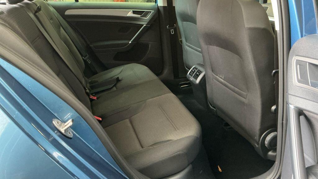 Used Volkswagen Golf 2015 for sale - 78220703: Photo 11