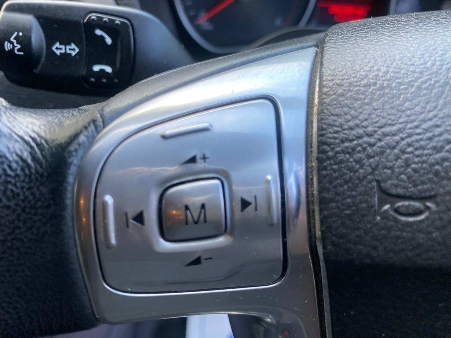 Used Ford S-Max 2013 for sale - 75060612: Photo 14