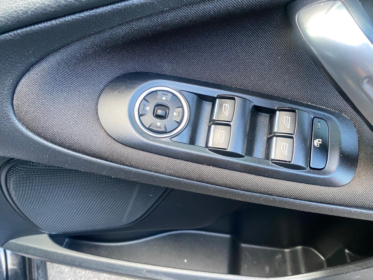 Used Ford S-Max 2013 for sale - 75060612: Photo 18