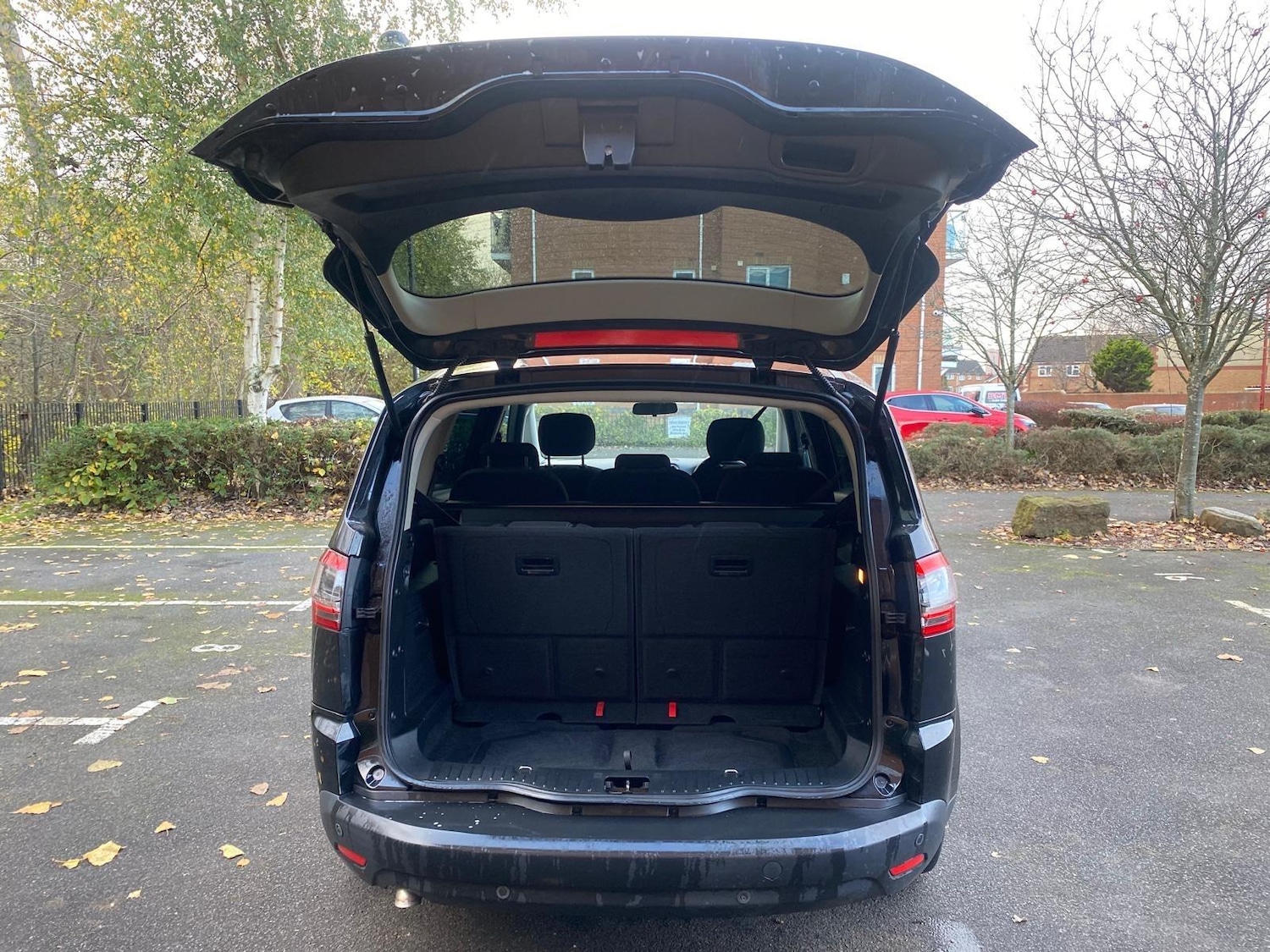 Used Ford S-Max 2013 for sale - 75060612: Photo 24