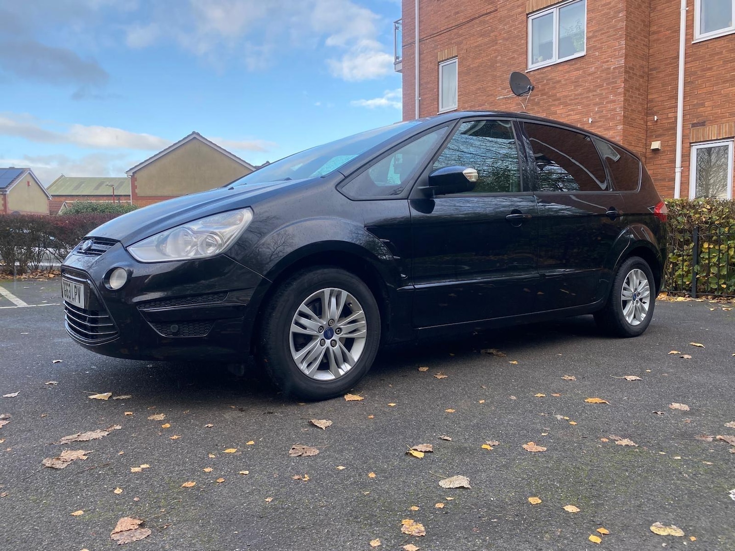 Used Ford S-Max 2013 for sale - 75060612: Photo 32