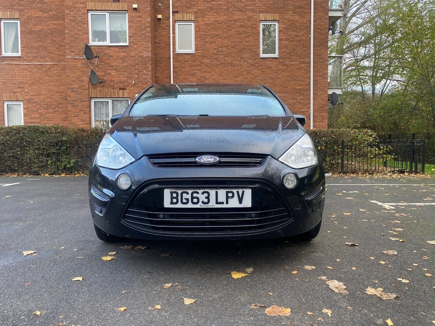 Used Ford S-Max 2013 for sale - 77031008: Photo 2