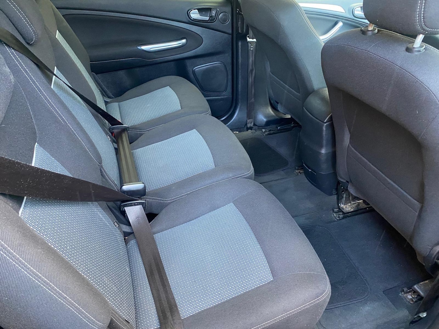 Used Ford S-Max 2013 for sale - 77031008: Photo 20