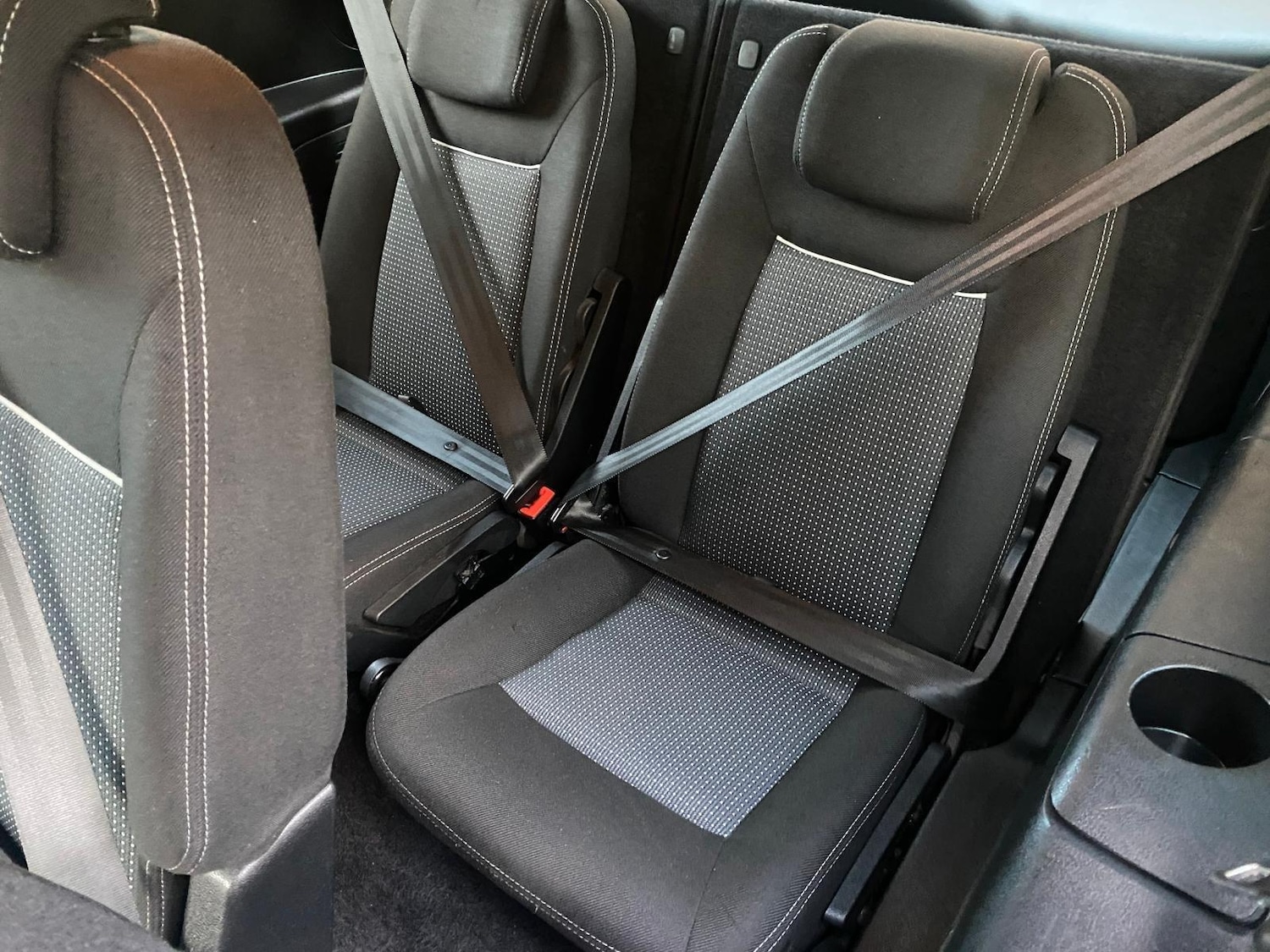 Used Ford S-Max 2013 for sale - 77031008: Photo 22