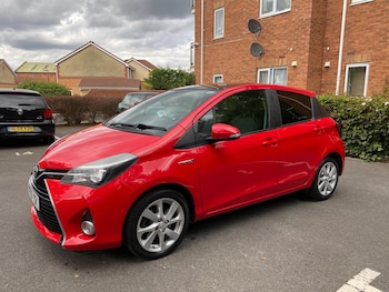 Used Toyota Yaris 2015 for sale - 75478390: Photo