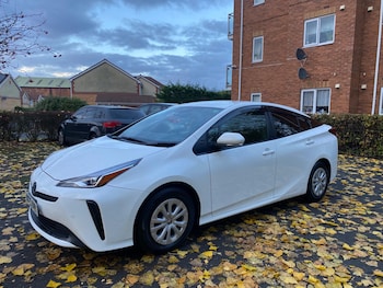 Used Toyota Prius 2022 for sale - 76498776: Photo