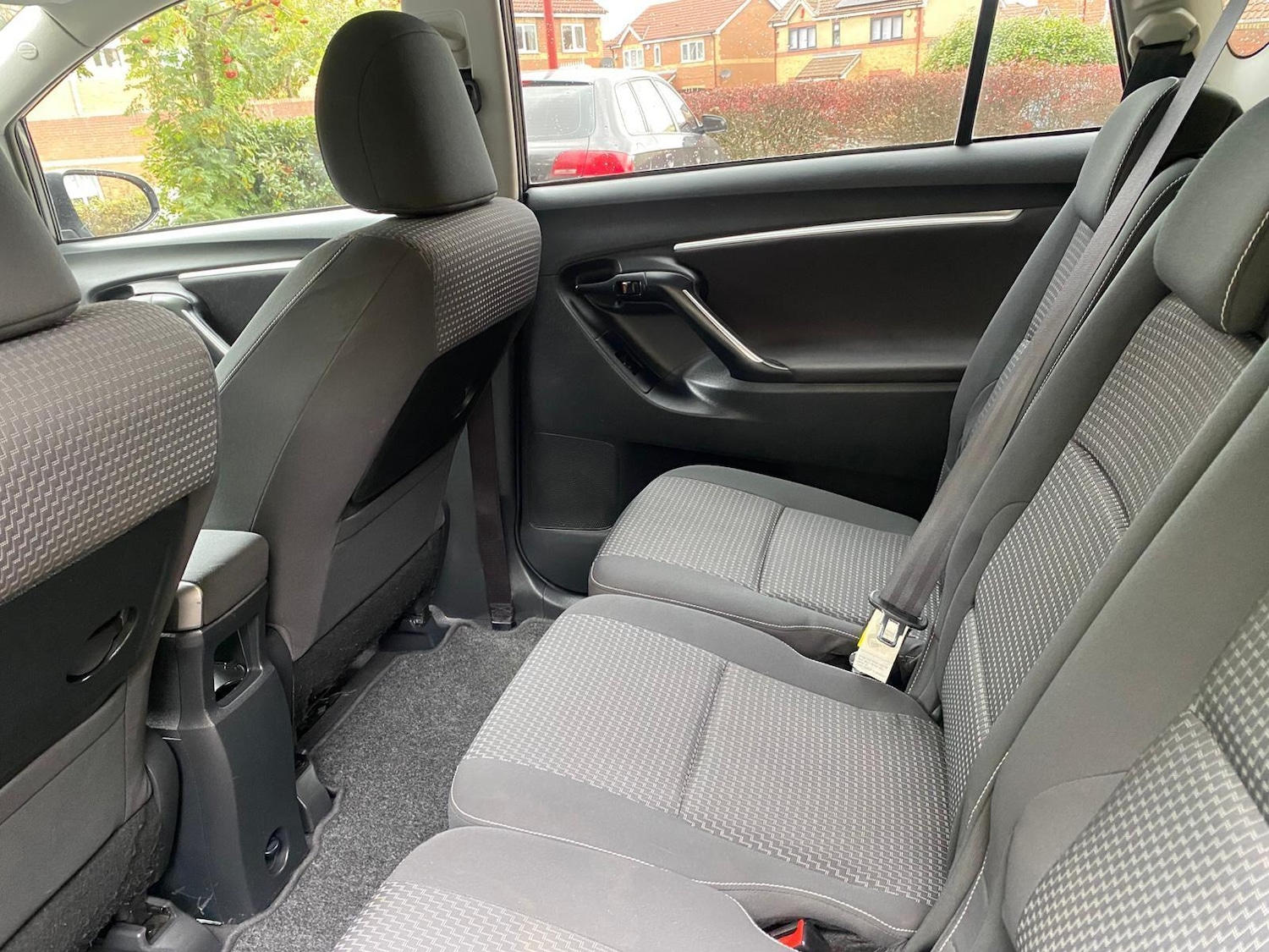 Used Toyota Verso 2014 for sale - 77285936: Photo 27