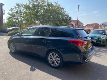 Used Toyota Auris 2015 for sale - 75269342: Photo