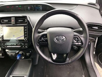 Used Toyota Prius 2022 for sale - 78362817: Photo