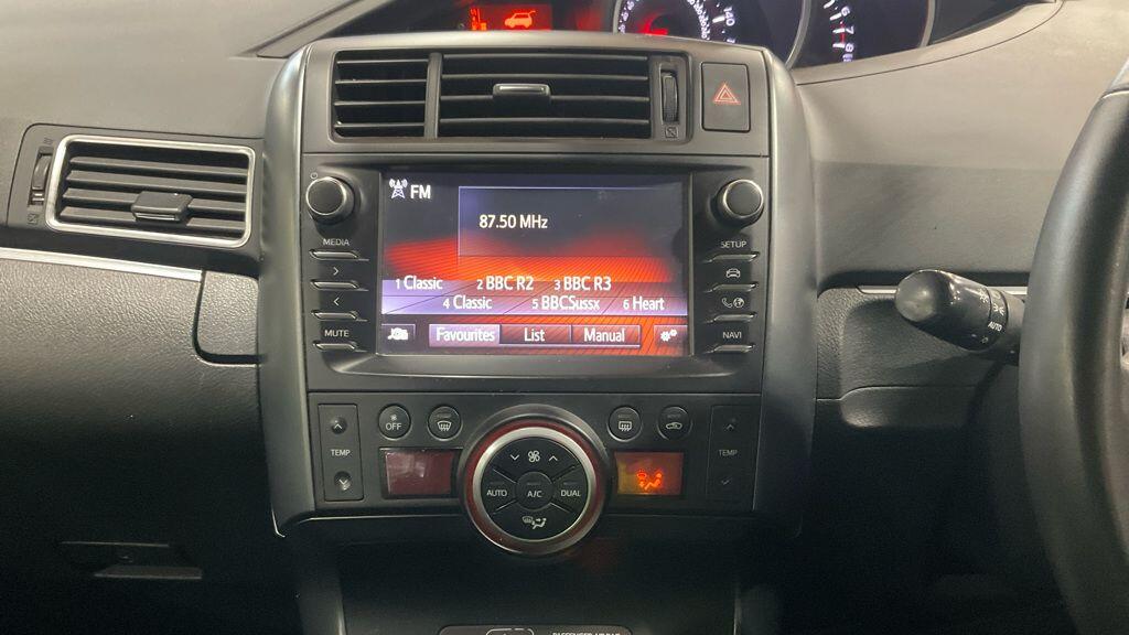 Used Toyota Verso for sale - 77597656: Photo 13