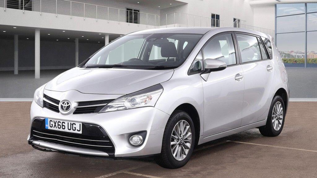Used Toyota Verso for sale - 77597656: Photo 8