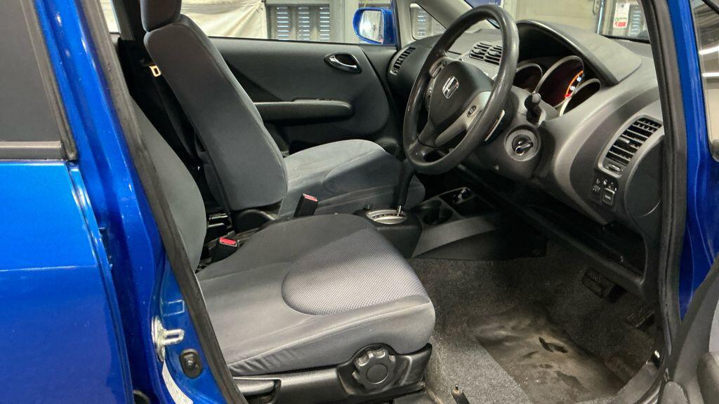 Used Honda Jazz for sale - 77426177: Photo 8