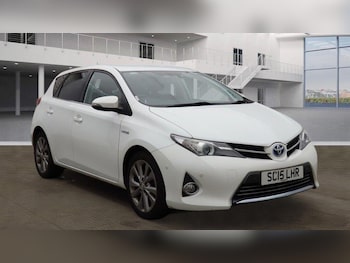Toyota Auris feature image