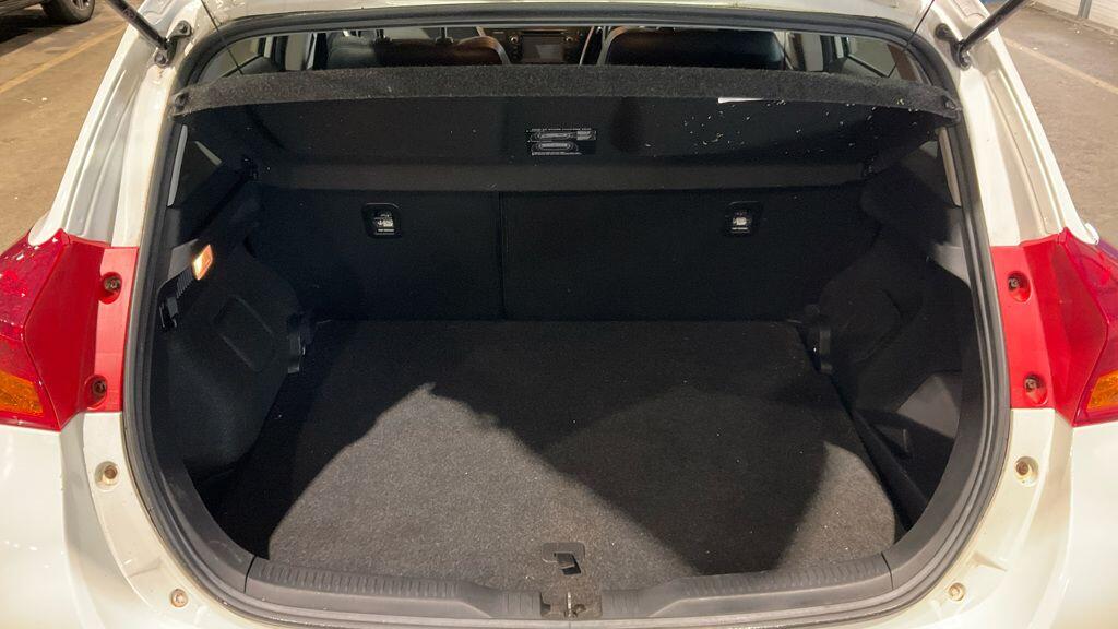 Used Toyota Auris 2015 for sale - 77685199: Photo 8