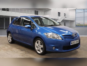 Used Toyota Auris 2010 for sale - 77030998: Photo