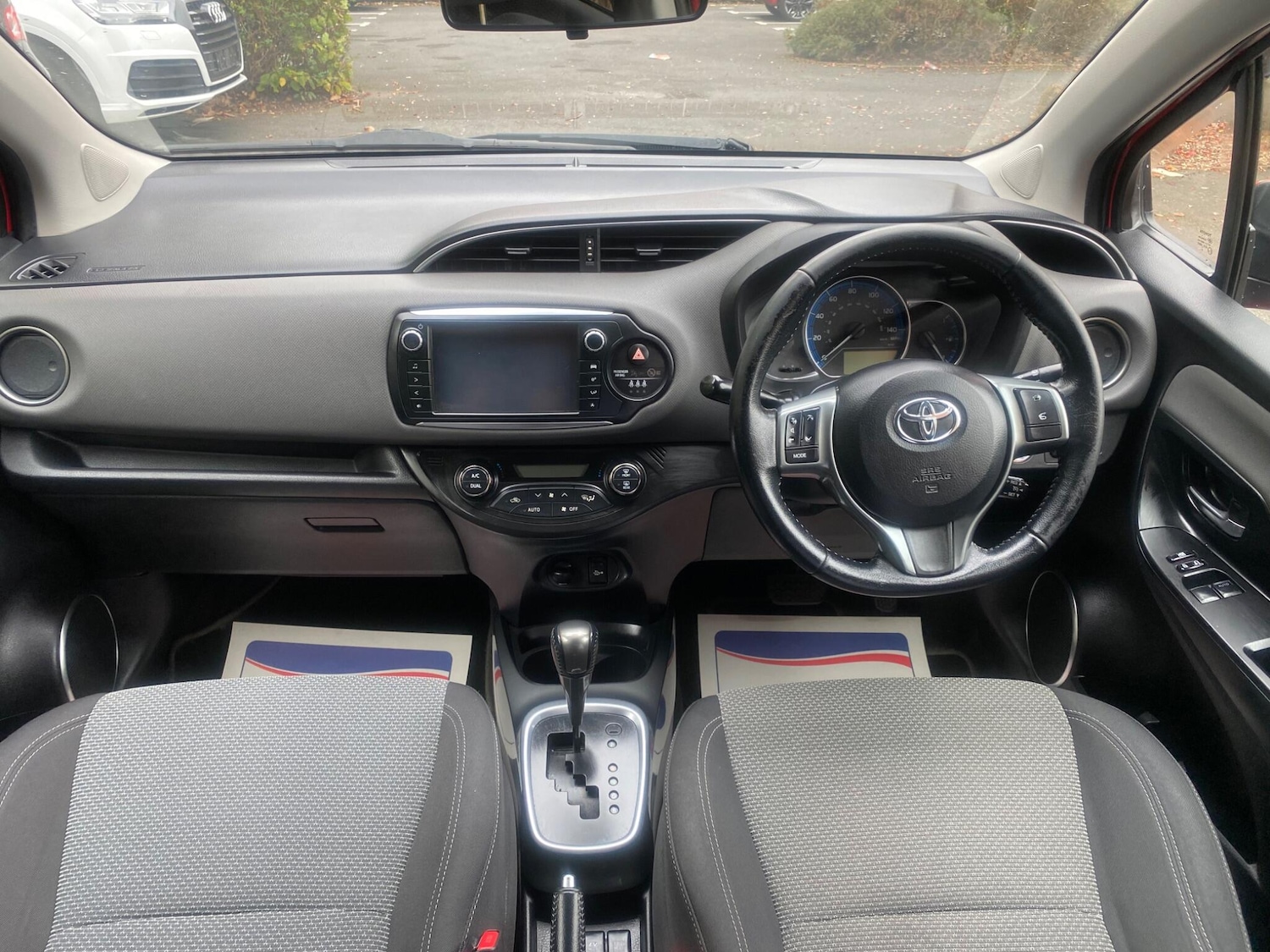 Used Toyota Yaris 2017 for sale - 77009914: Photo 12