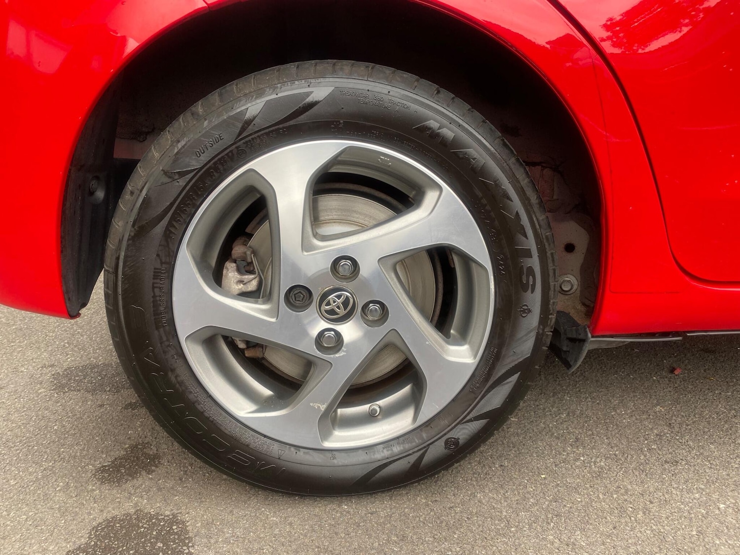 Used Toyota Yaris 2017 for sale - 77009914: Photo 31