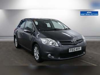 Toyota Auris feature image