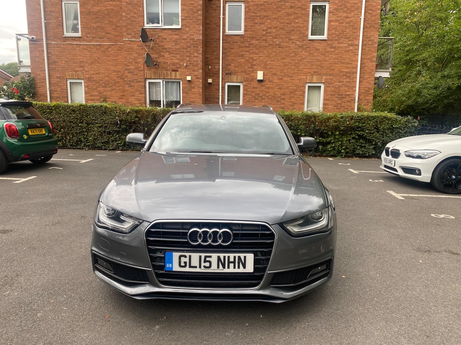 Used Audi A4 2015 for sale - 77145469: Photo 2