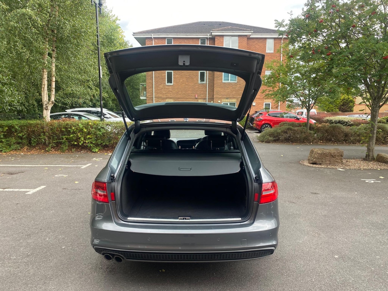 Used Audi A4 2015 for sale - 77145469: Photo 27