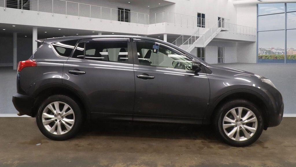 Used Toyota RAV4 2013 for sale - 77031010: Photo 3