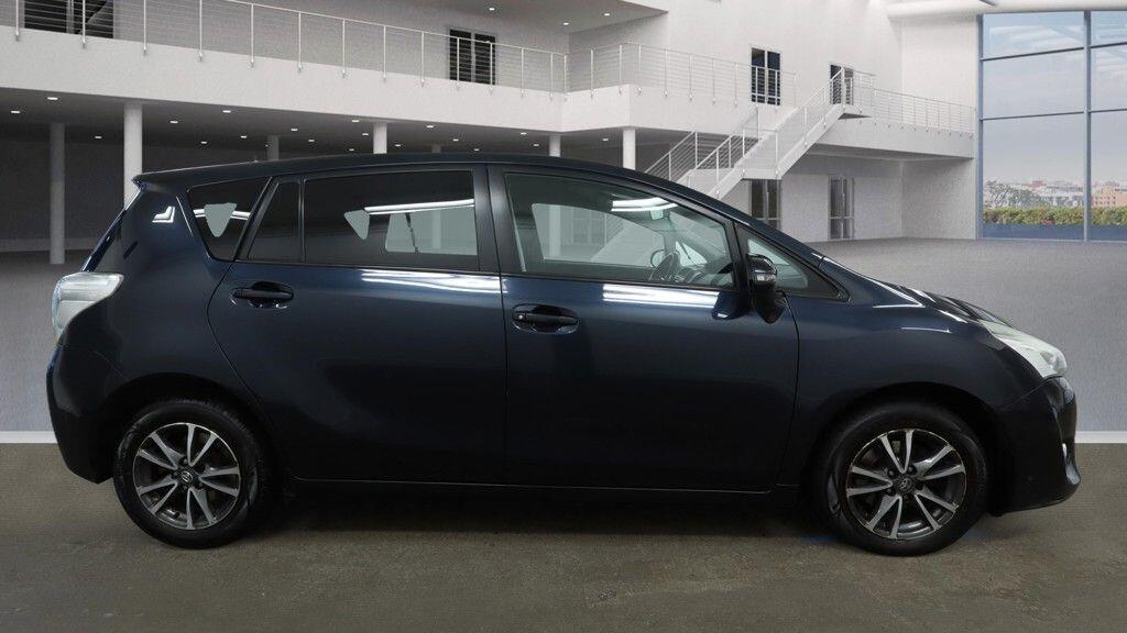 Used Toyota Verso 2013 for sale - 78220727: Photo 5