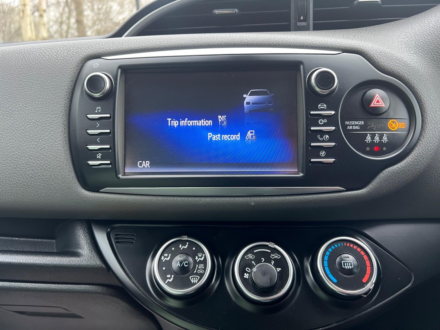 Used Toyota Yaris 2017 for sale - 78172227: Photo 18