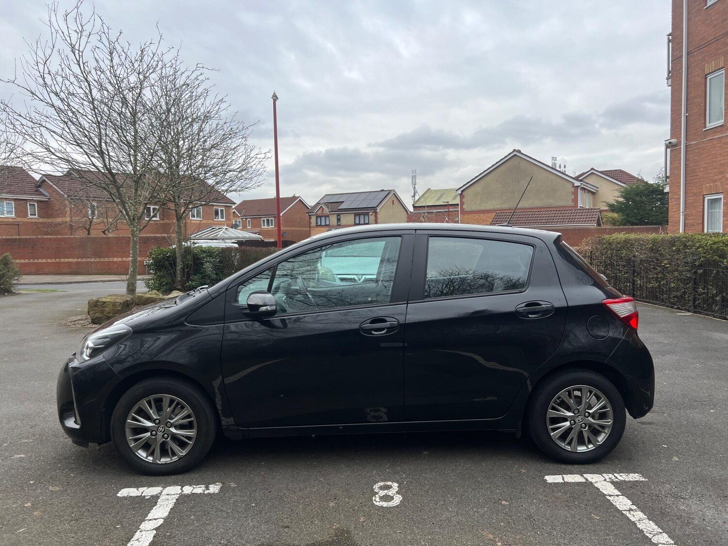 Used Toyota Yaris 2017 for sale - 78172227: Photo 7