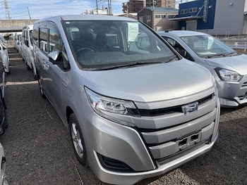 Used Toyota Noah 2020 for sale - 79613665: Photo