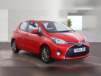 Used Toyota Yaris 2014 for sale - 79440538: Photo
