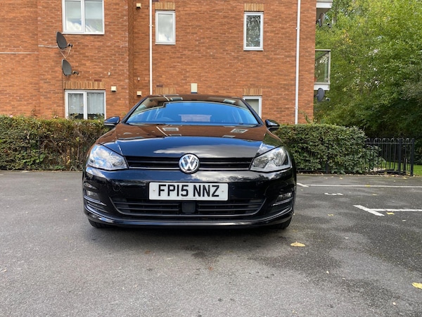 Used Volkswagen Golf 2015 for sale - 76021106: Photo 2