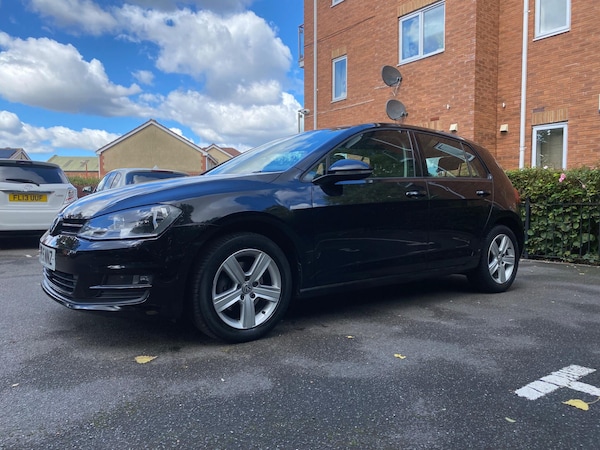 Used Volkswagen Golf 2015 for sale - 76021106: Photo 35