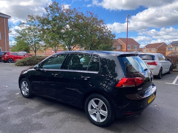 Used Volkswagen Golf 2015 for sale - 76021106: Photo 4