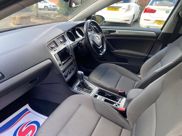 Used Volkswagen Golf 2015 for sale - 76021106: Photo 9