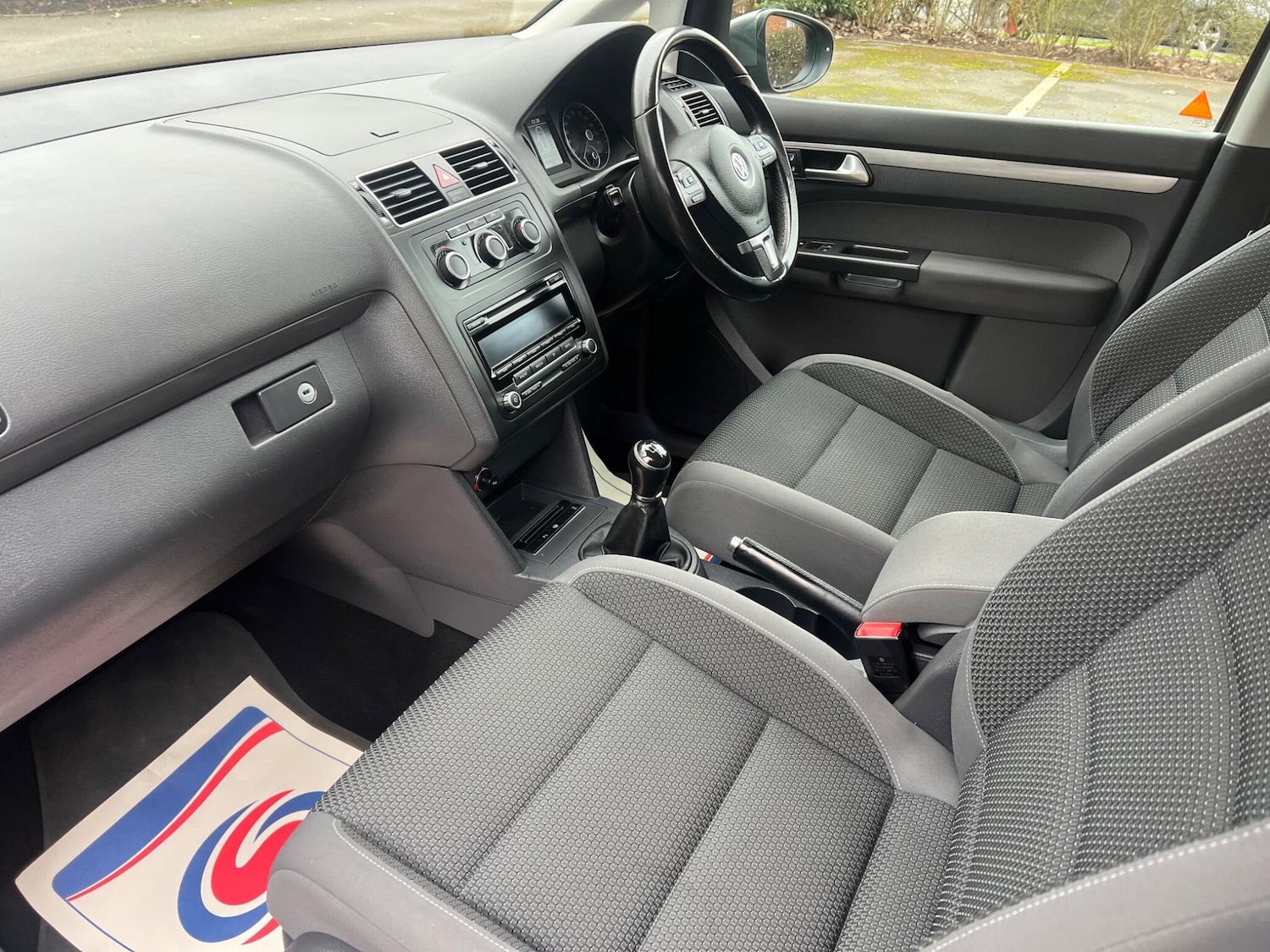 Used Volkswagen Touran 2013 for sale - 77685180: Photo 12