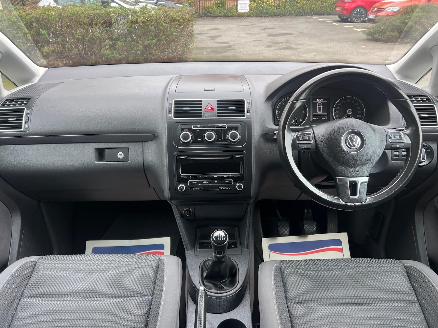 Used Volkswagen Touran 2013 for sale - 77685180: Photo 14