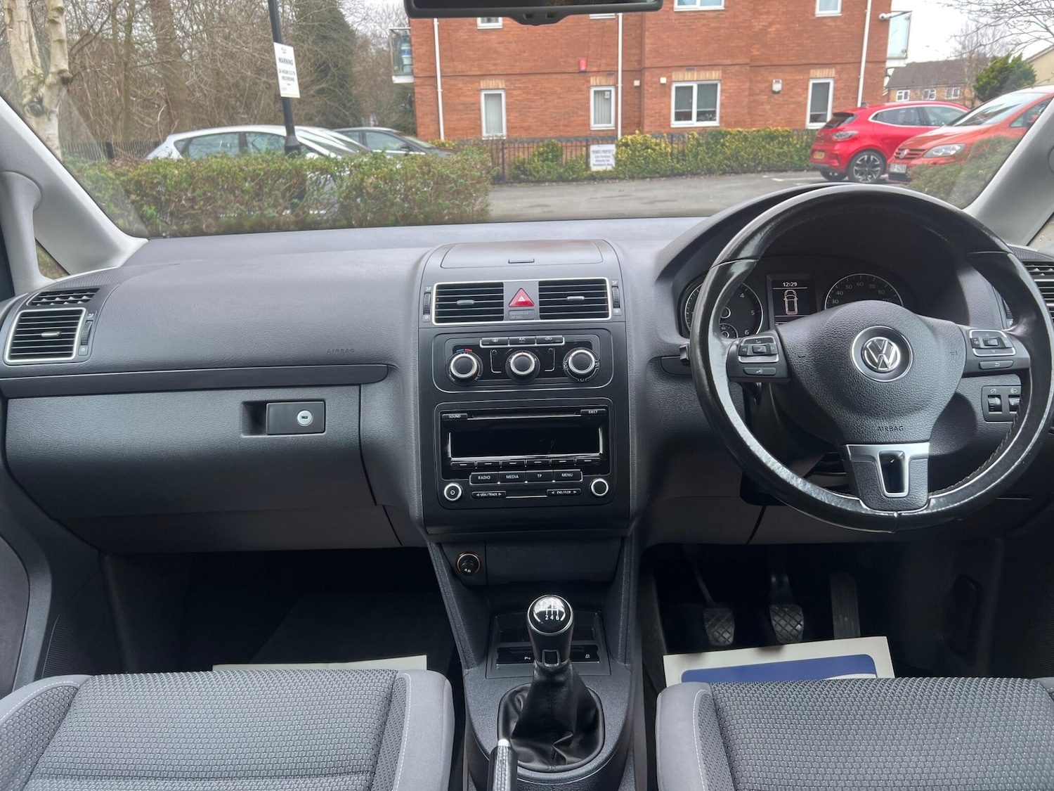 Used Volkswagen Touran 2013 for sale - 77685180: Photo 15