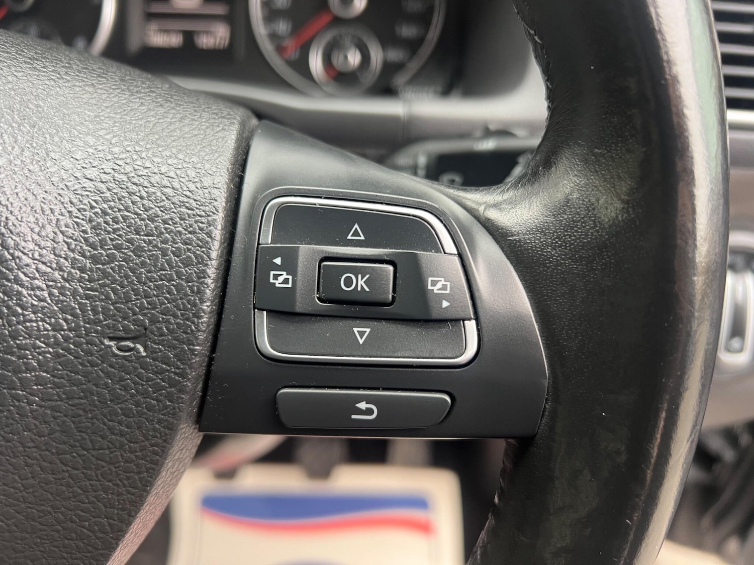 Used Volkswagen Touran 2013 for sale - 77685180: Photo 20