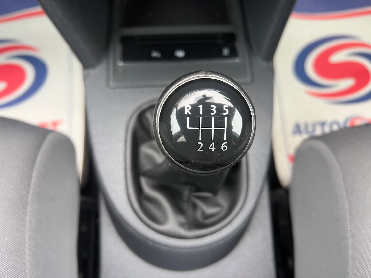 Used Volkswagen Touran 2013 for sale - 77685180: Photo 23