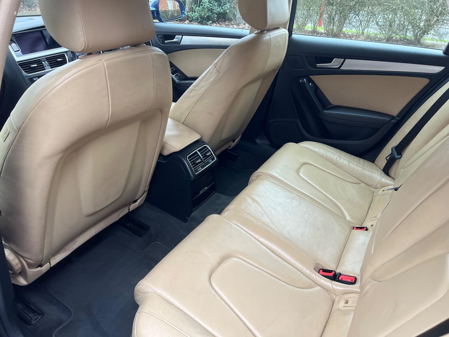 Used Audi A4 2015 for sale - 77239315: Photo 27