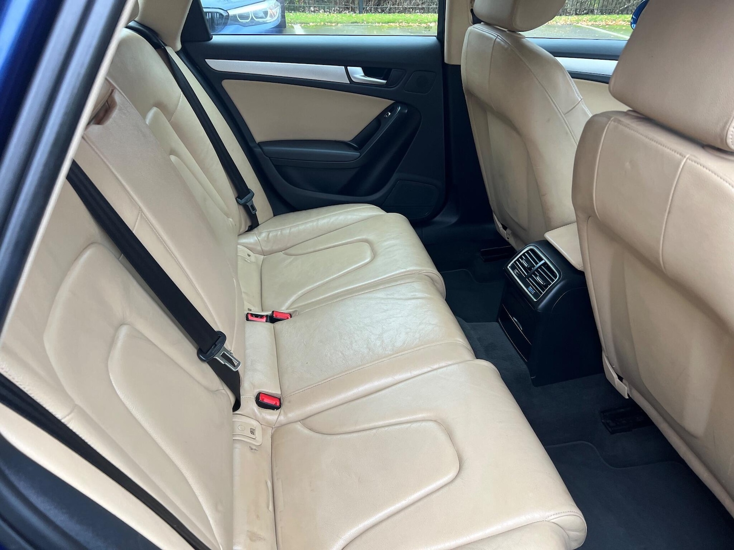 Used Audi A4 2015 for sale - 77239315: Photo 28