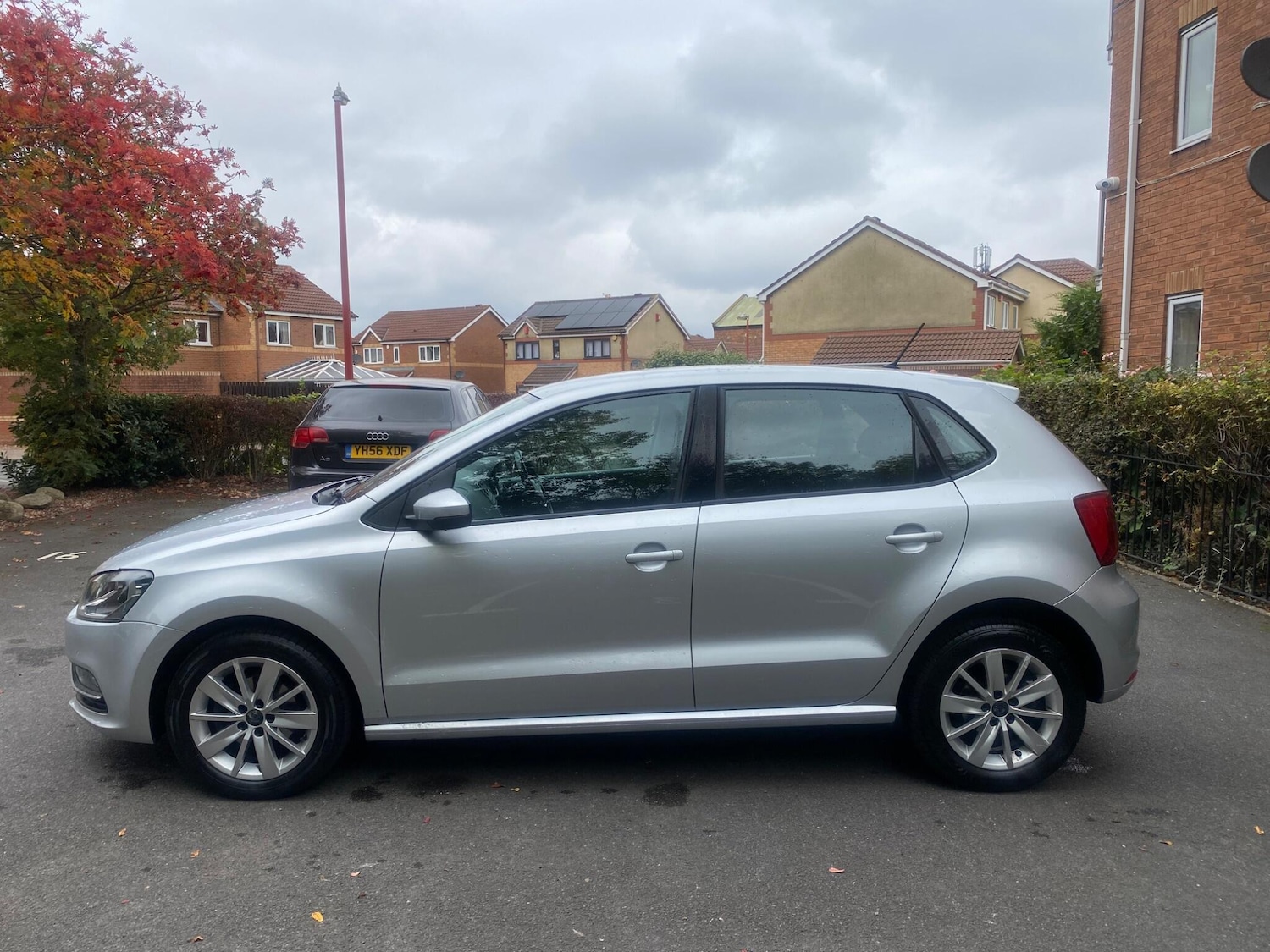 Used Volkswagen Polo 2015 for sale - 76633560: Photo 7