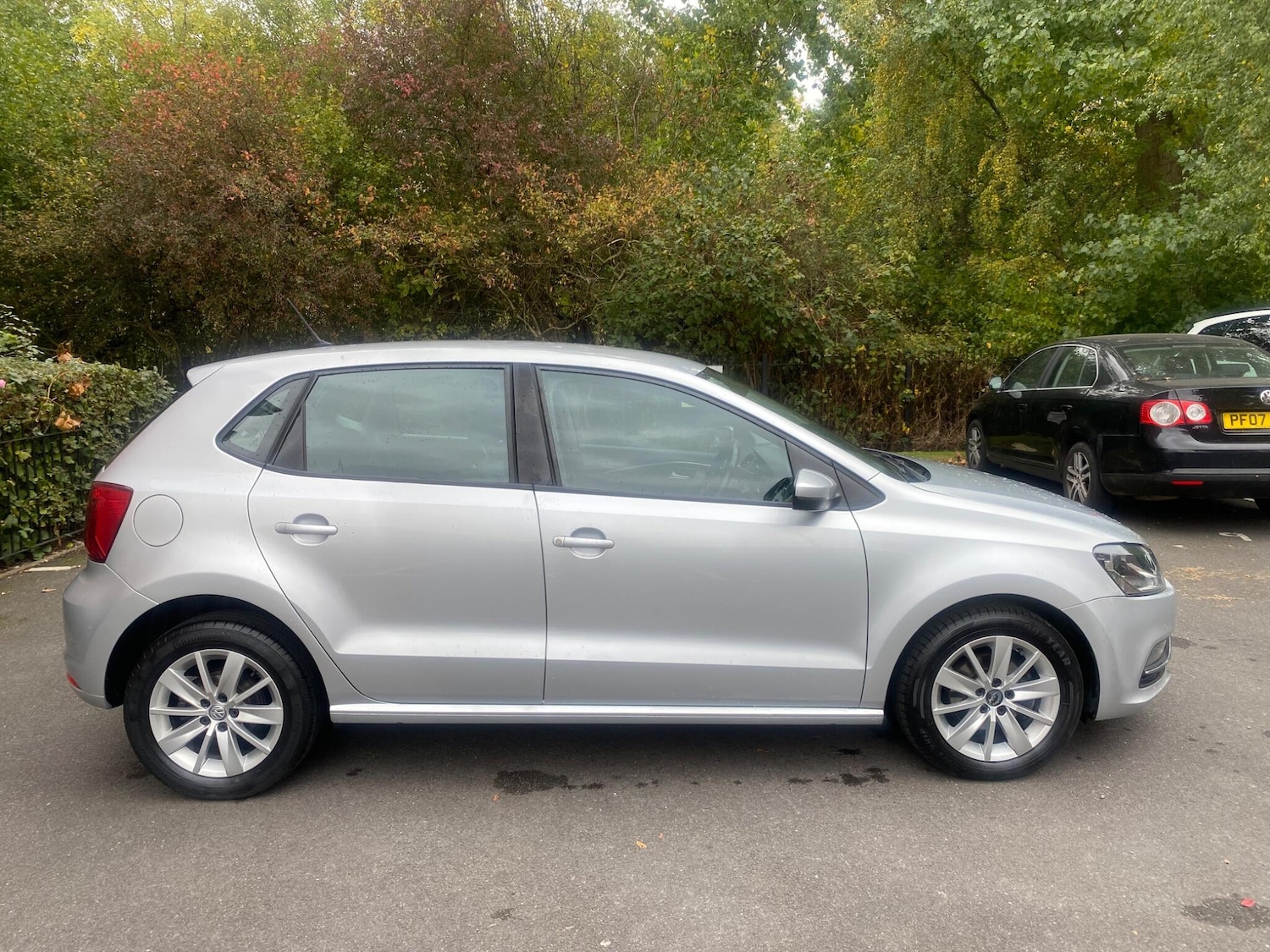 Used Volkswagen Polo 2015 for sale - 76633560: Photo 8