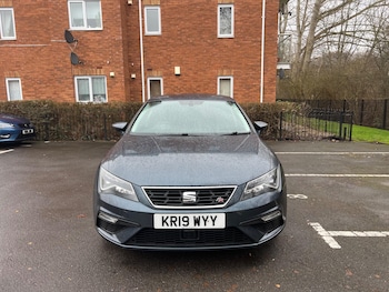 Used SEAT Leon 2019 for sale - 77576007: Photo