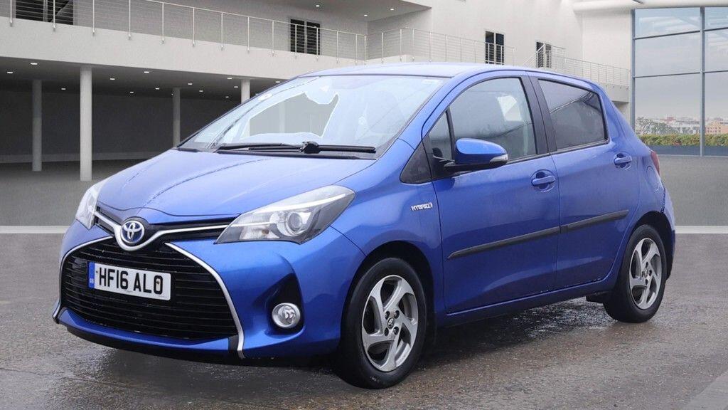 Used Toyota Yaris 2016 for sale - 76608420: Photo 2