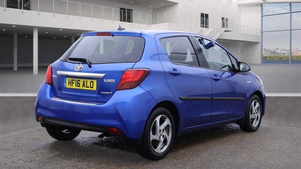 Used Toyota Yaris 2016 for sale - 76608420: Photo 4