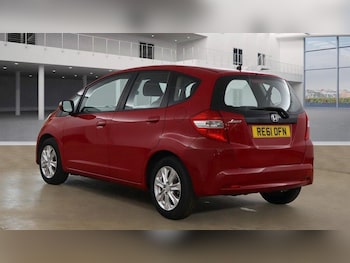 Used Honda Jazz 2011 for sale - 76060576: Photo 3