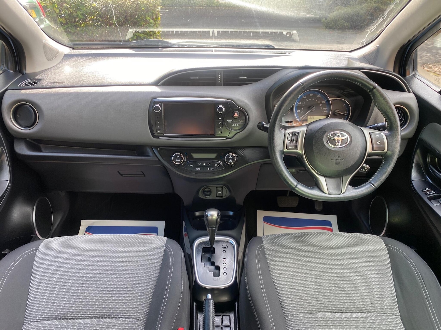 Used Toyota Yaris 2016 for sale - 75757388: Photo 12